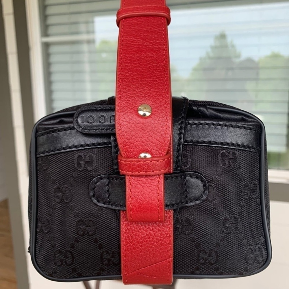 NEW Gucci GG MicroGuccissima canvas-leather box pouch with strap / handbag $978 - Picture 10 of 10